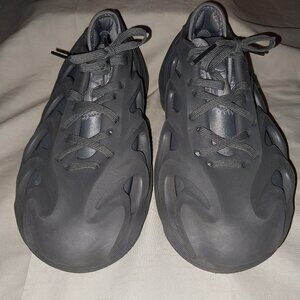 Adidas Adifom Q Casual Shoes, Charcoal Grey Kids Size (4.5)